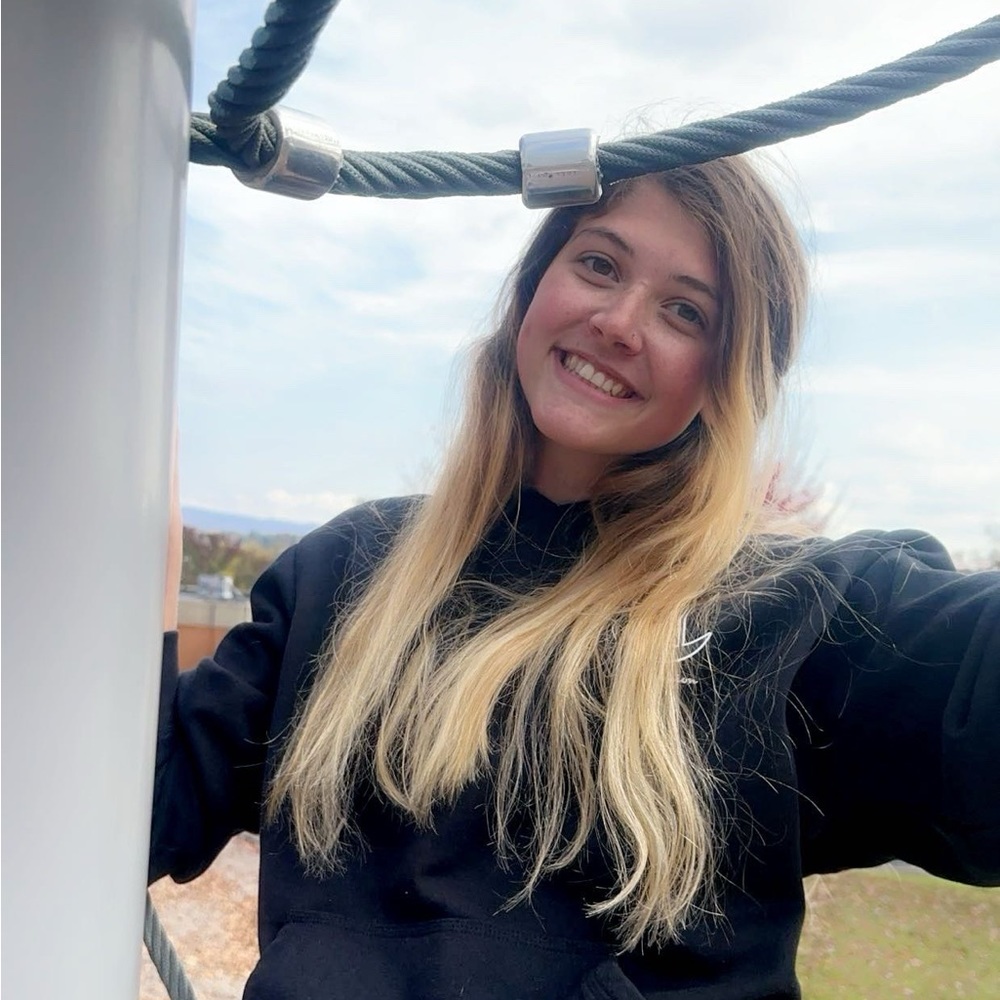 Meet your Posher, Savannah